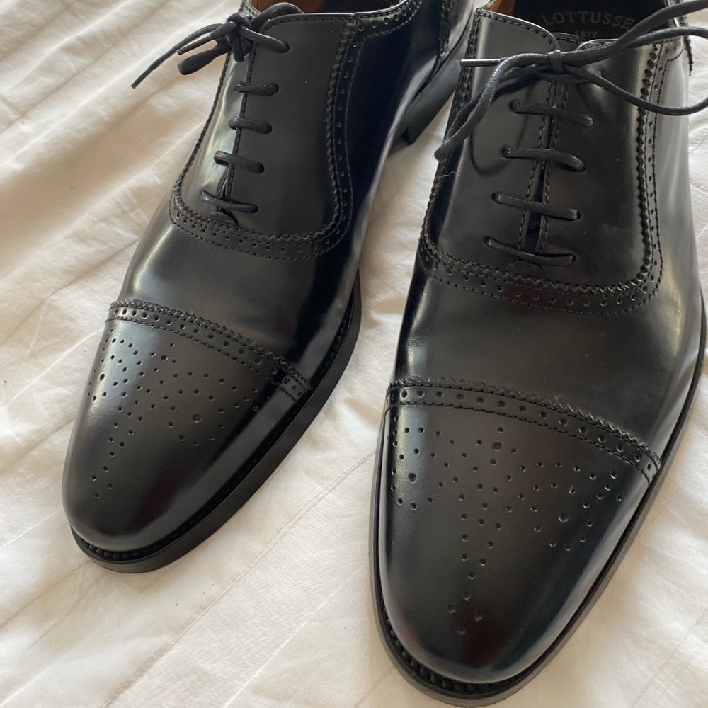 Latusse Mens Dress Shoes- NEW